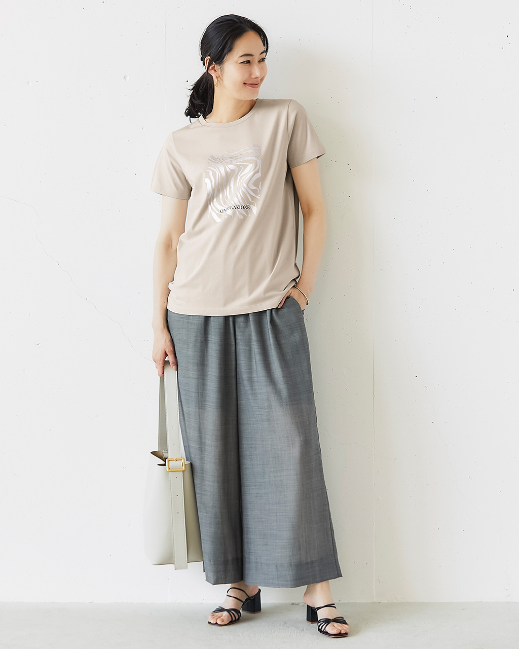 メタリックデザインTシャツ 詳細画像 ライトグレー 3